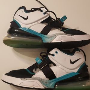 Nike Air Force 270 Size 13
